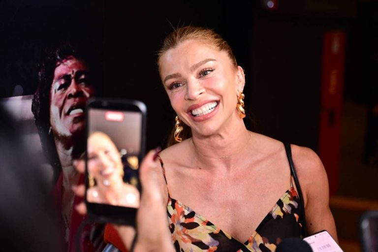 ‘Três Graças’: Grazi celebra sucesso de Arminda – 07/05/2026 – Televisão