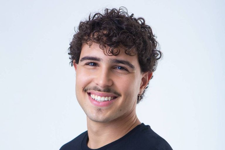 ‘Por Você’: Igor Jansen assina com a Globo para novela – 11/05/2026 – Outro Canal